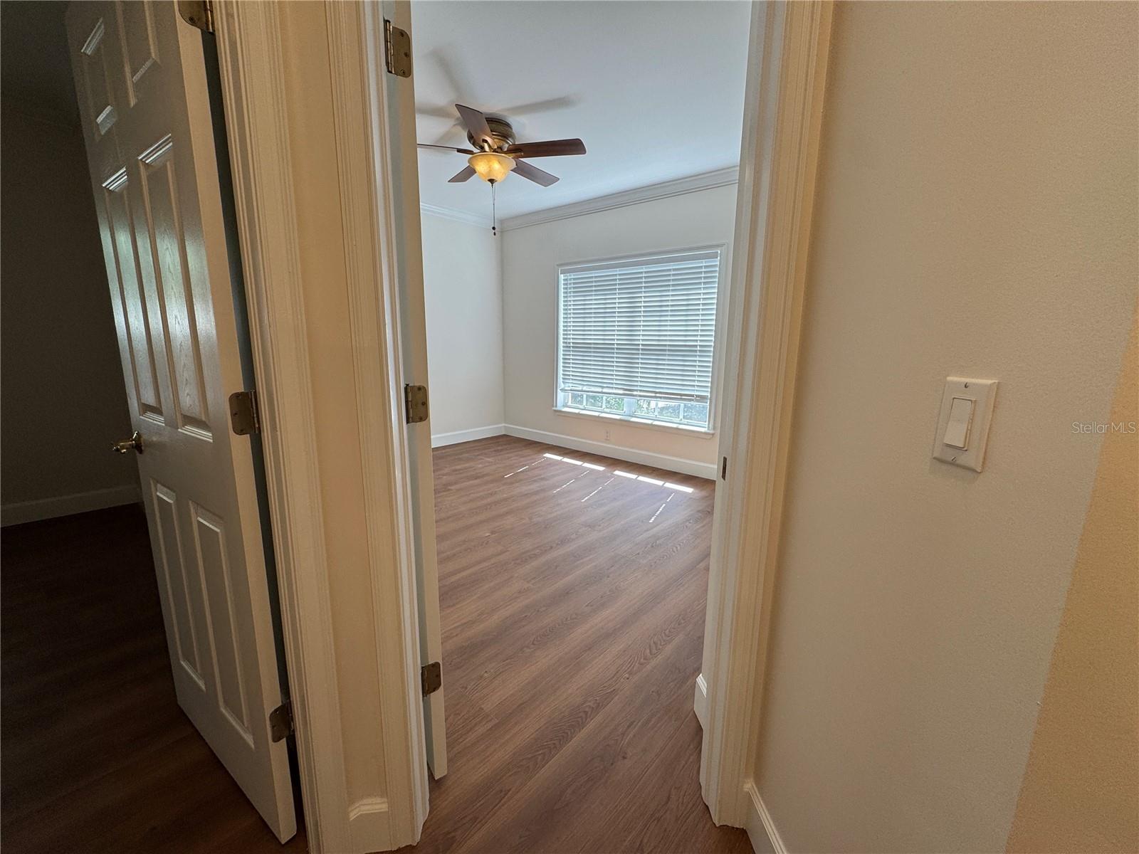 3103 W Waverly Ave Property Photo 51