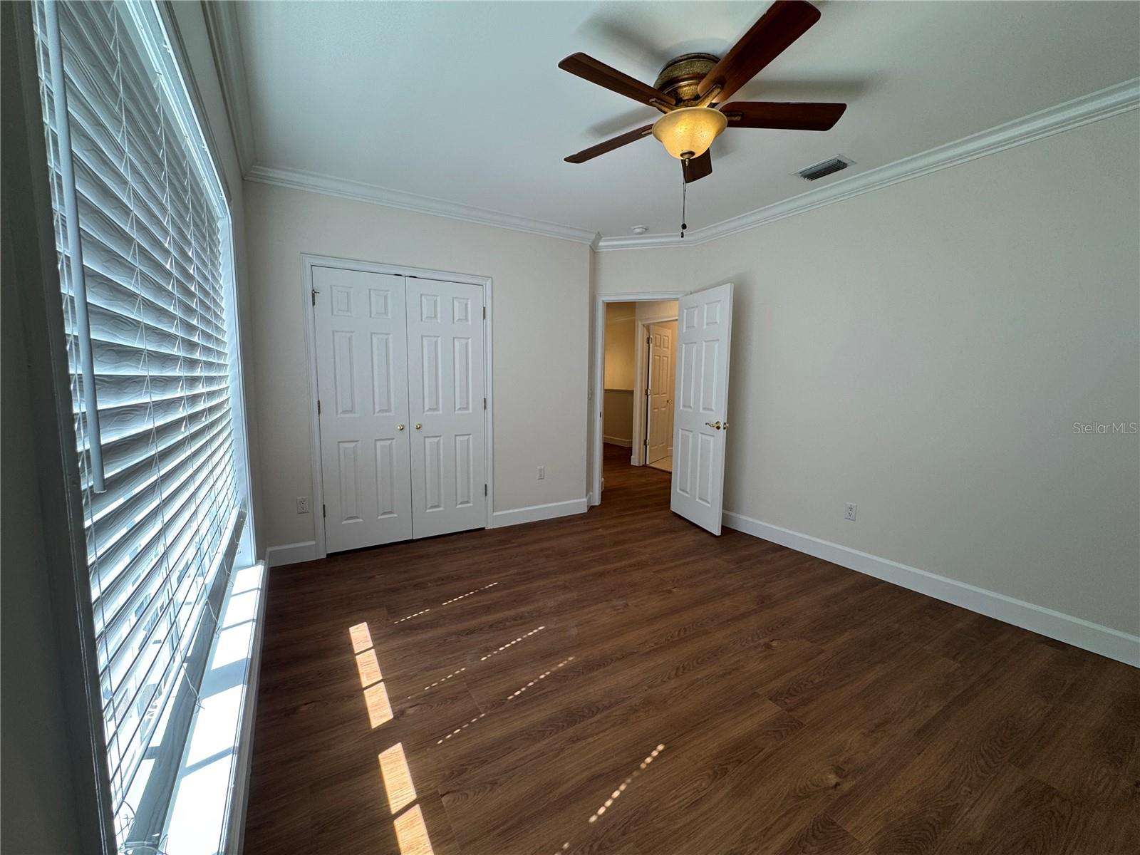 3103 W Waverly Ave Property Photo 53