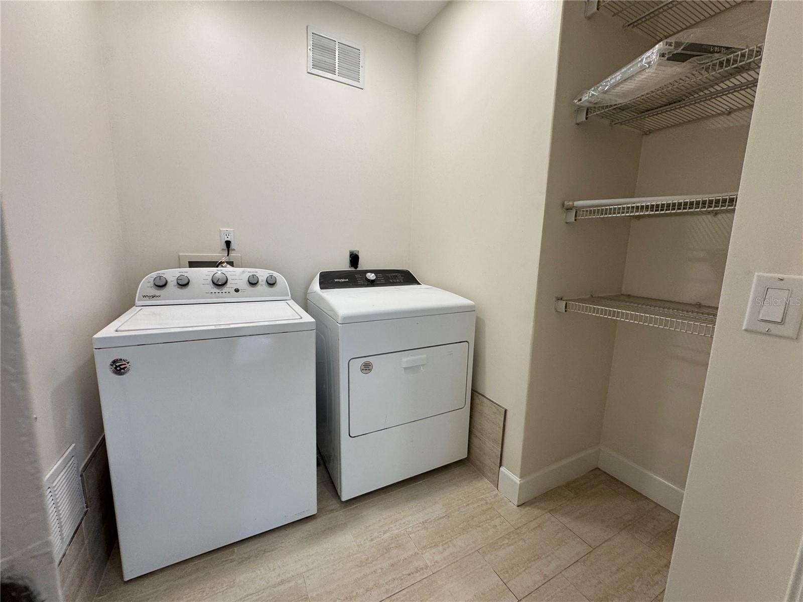 3103 W Waverly Ave Property Photo 61