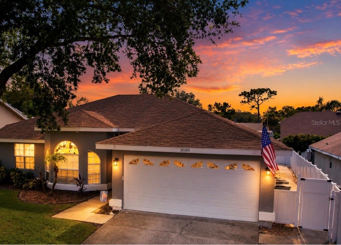 1690 Winners Cir Property Photo 1
