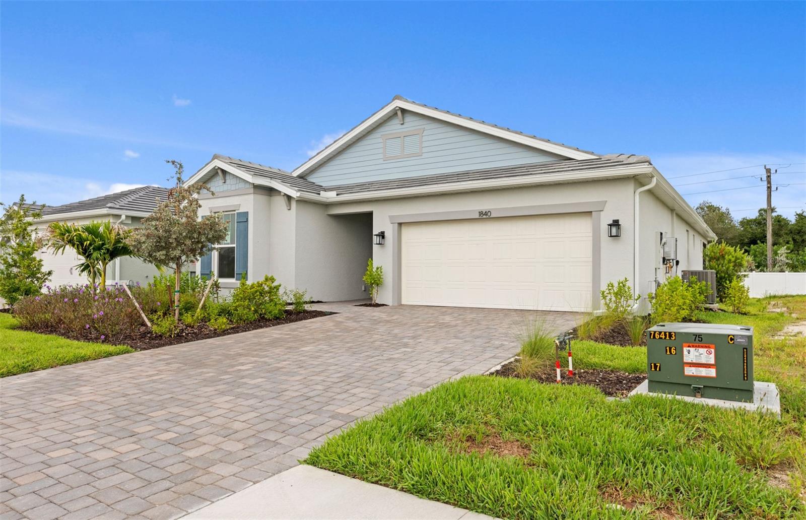 1840 Silver Shores Blvd Property Photo 2