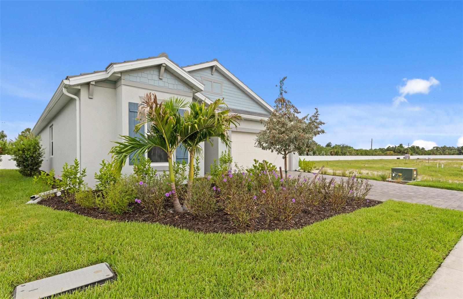 1840 Silver Shores Blvd Property Photo 4