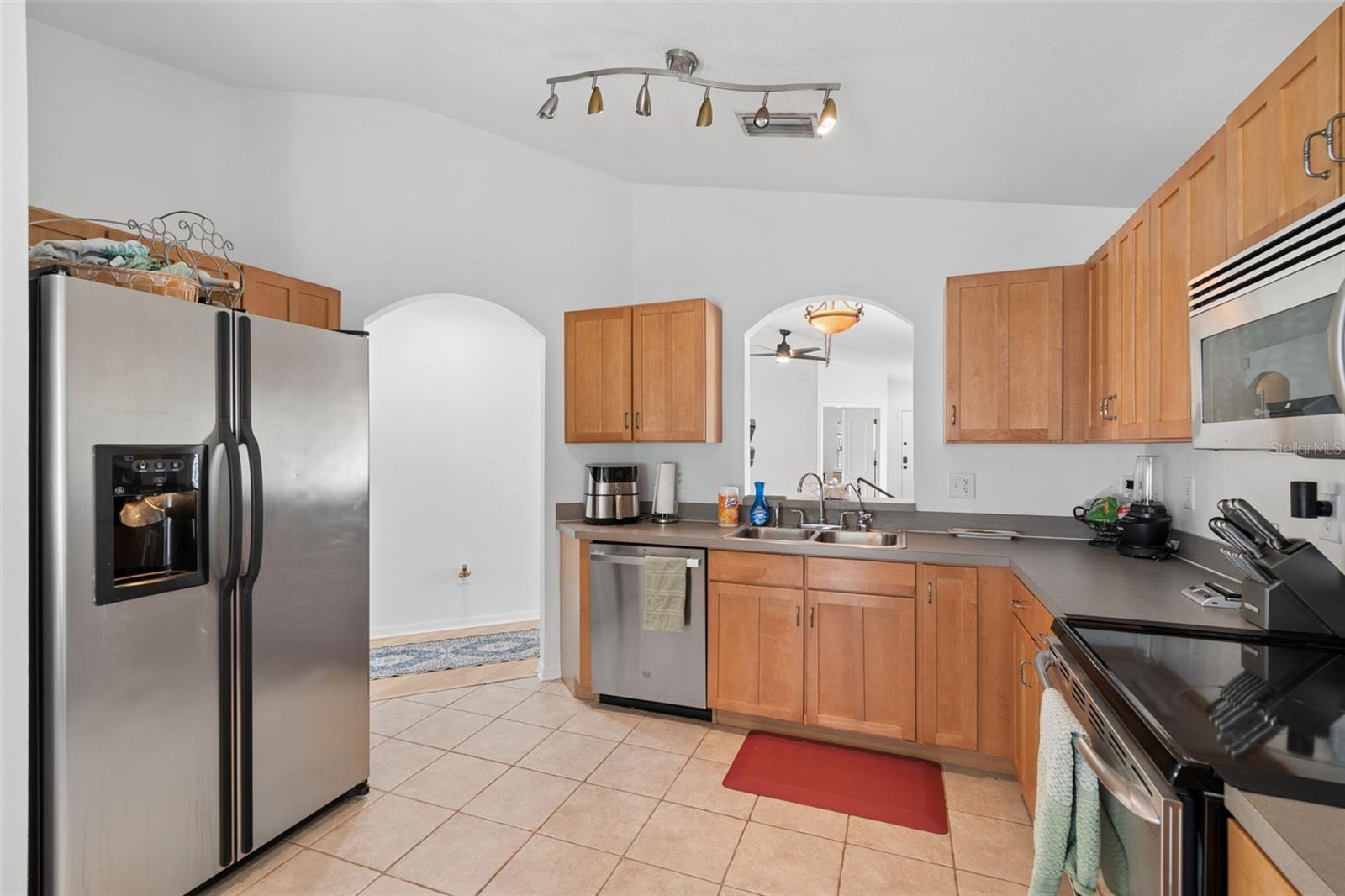 10731 Navigation Dr Property Photo 12