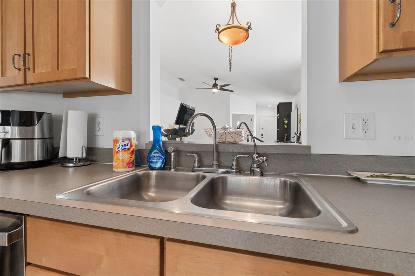 10731 Navigation Dr Property Photo 13