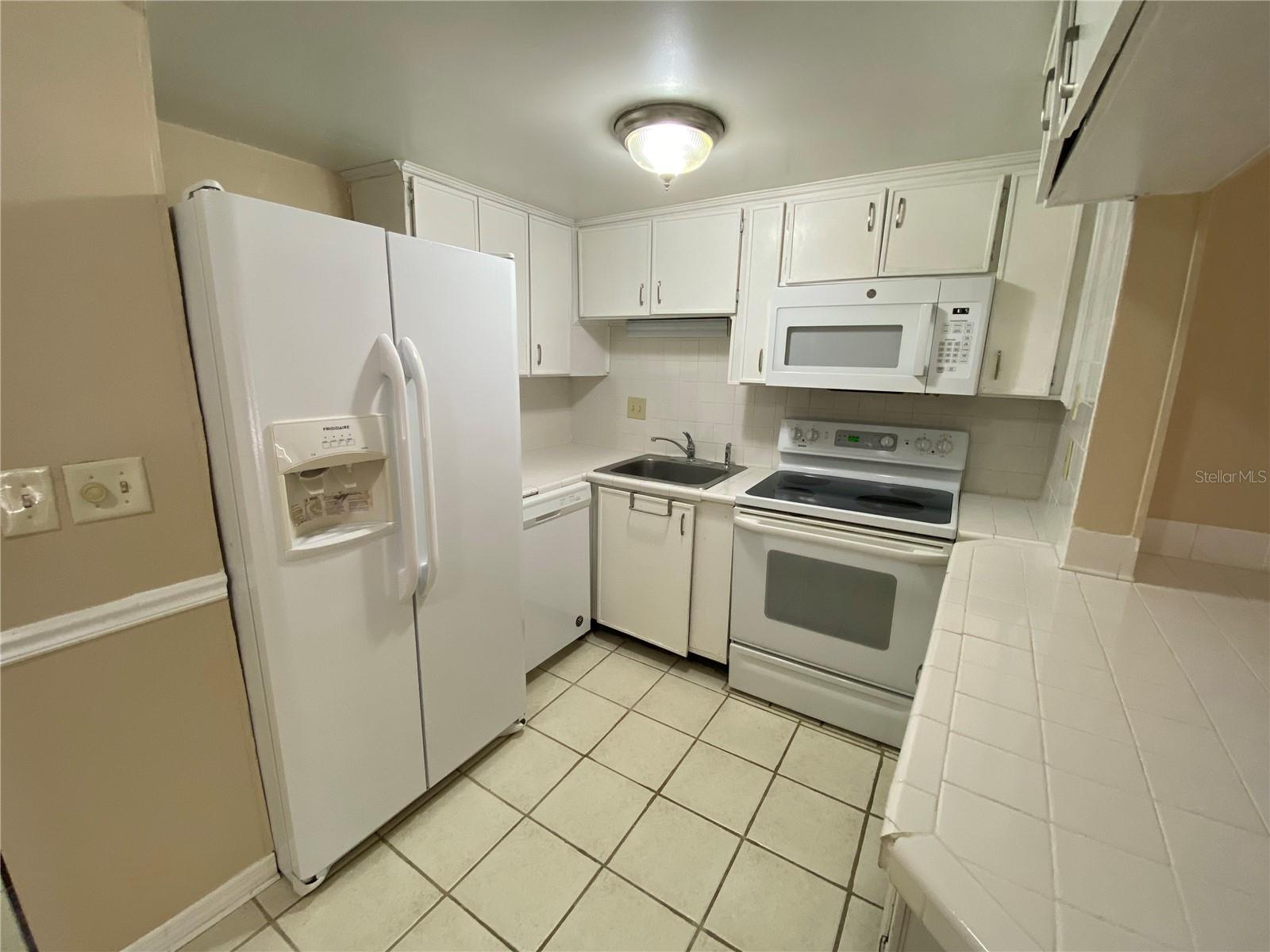8602 Huron Ct #50 Property Photo 6