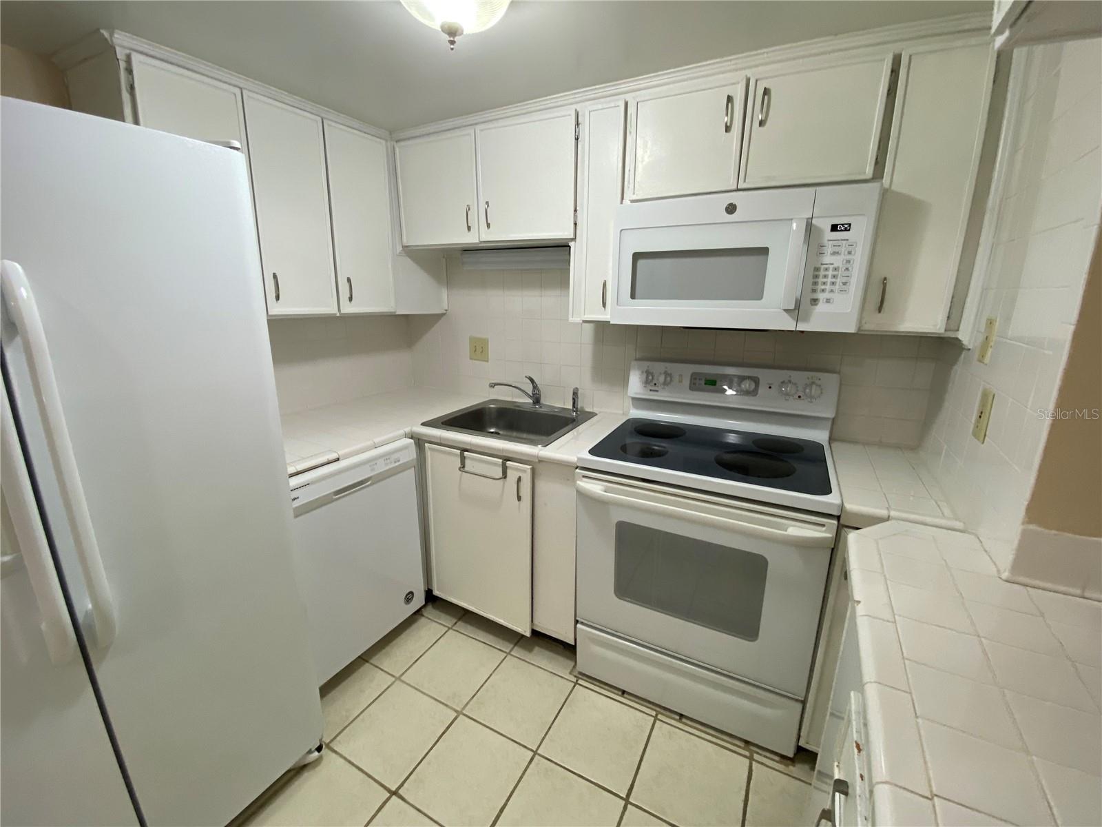 8602 Huron Ct #50 Property Photo 8