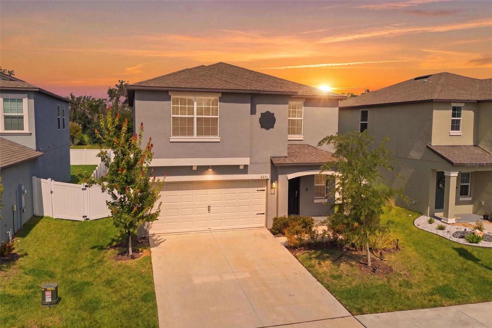 6453 BACK FORTY LOOP Property Photo 1