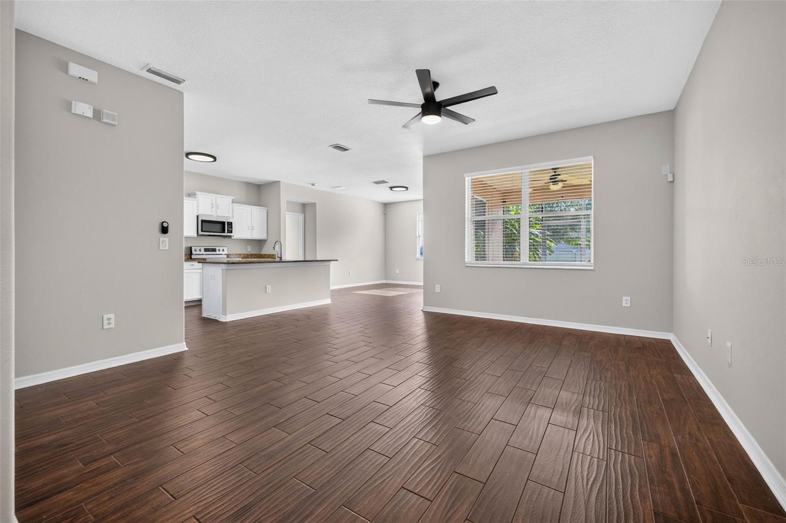 14013 Hollow Leaf Pl Property Photo 3