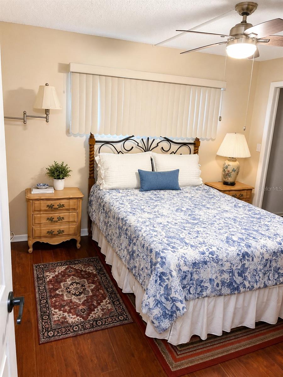 4575 Cove Cir #506 Property Photo 10