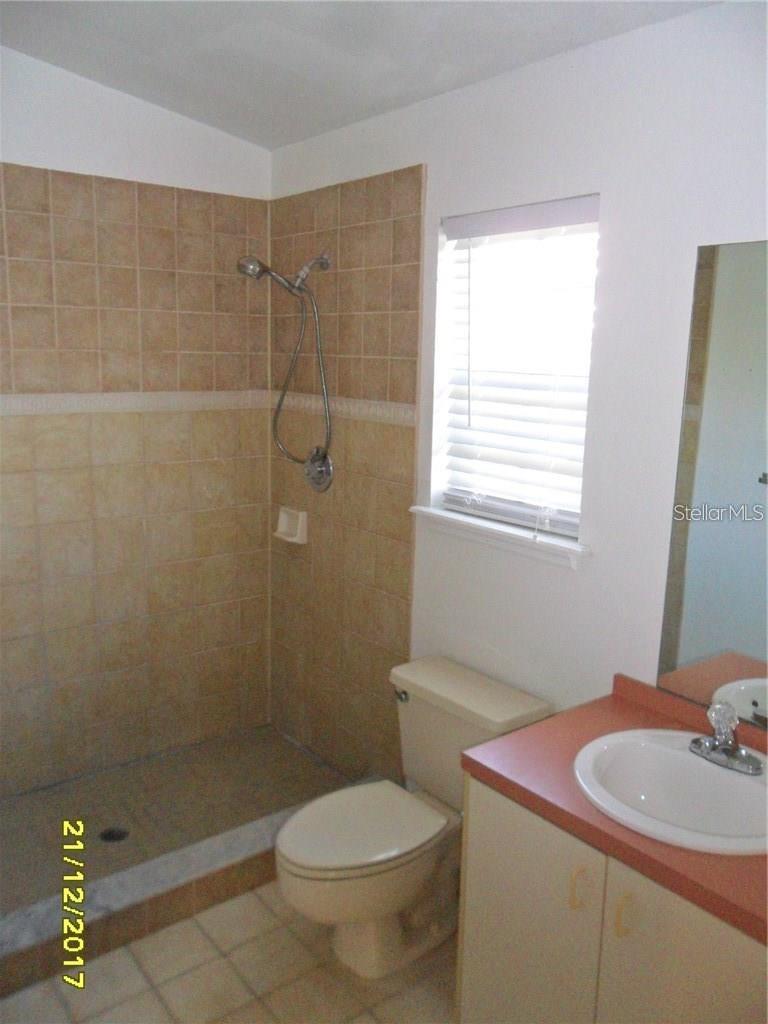 132 Douglas Rd W #a Property Photo 9