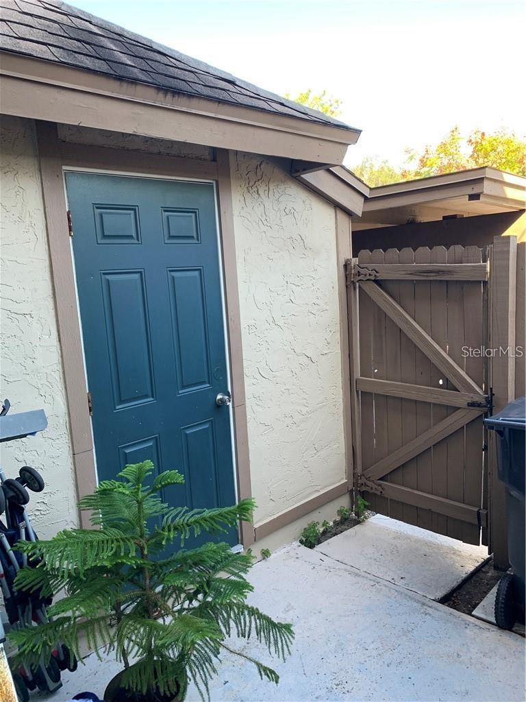 913 Buck Ct Property Photo 3