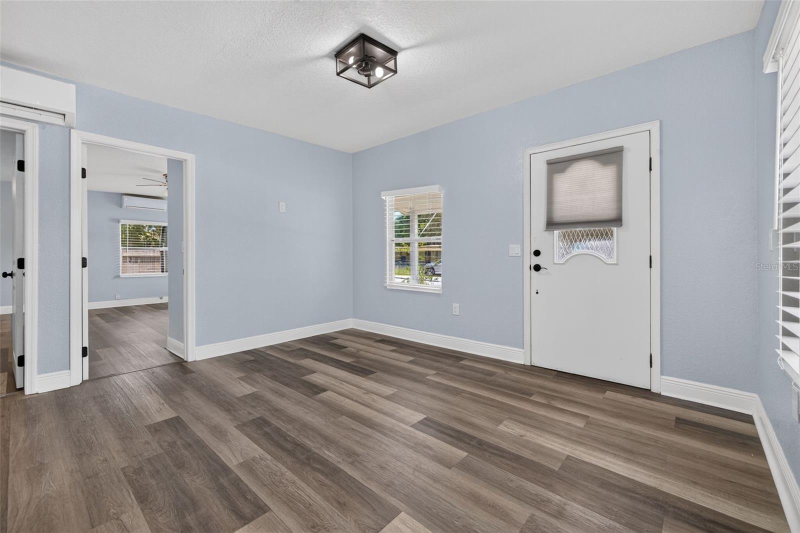 6462 Sealawn Dr Property Photo 12