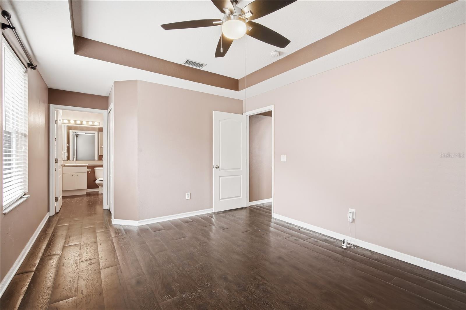 18126 Birdwater Dr Property Photo 12