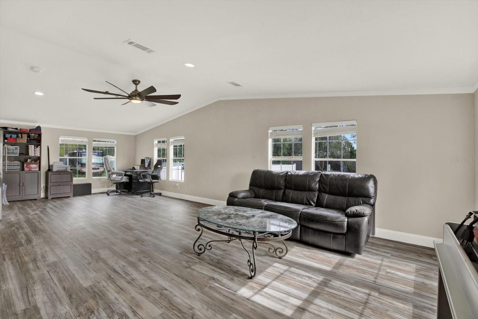 13611 Mcintosh Dr Property Photo 12