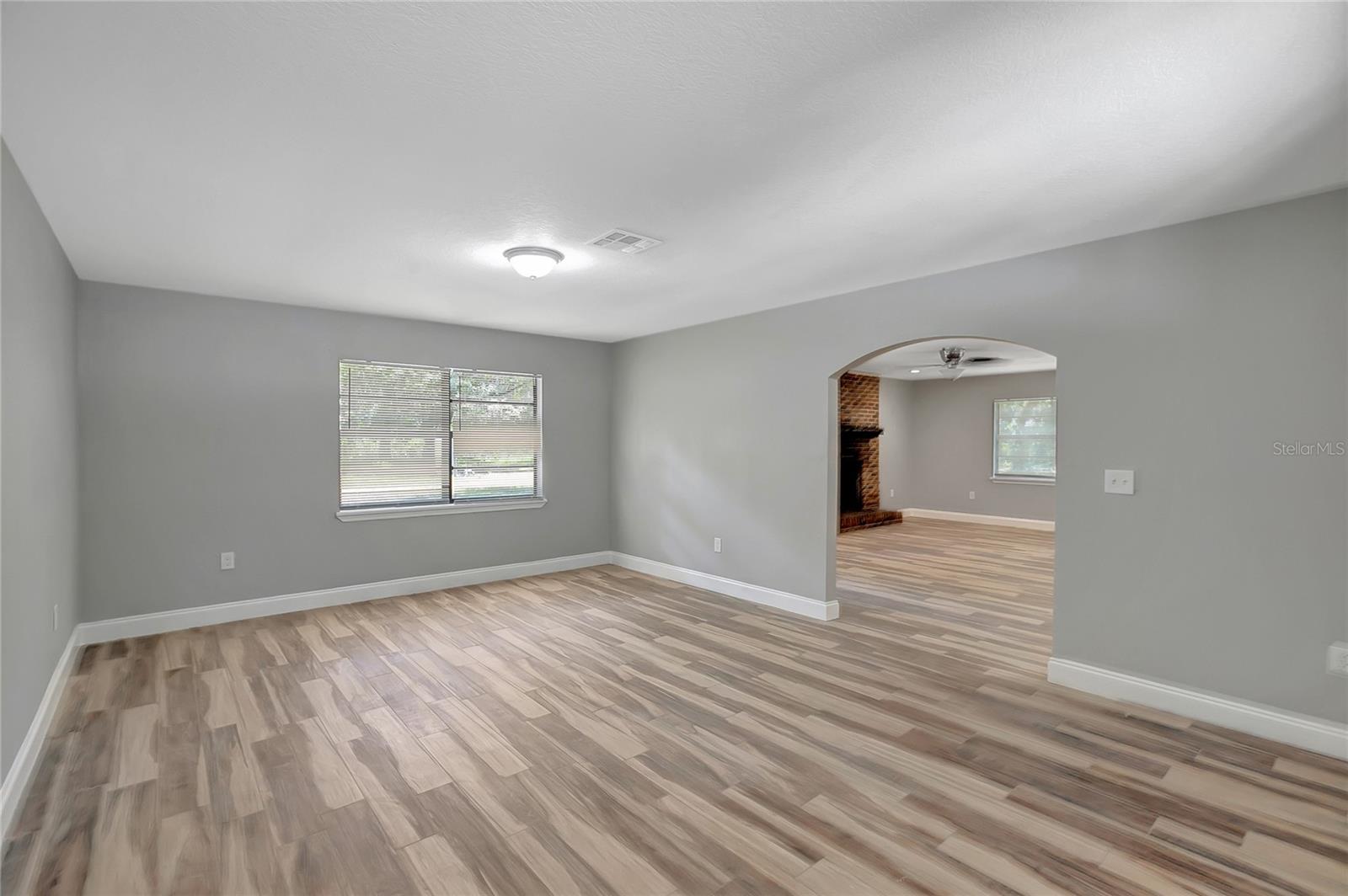 1609 Itchepackesassa Dr Property Photo 6