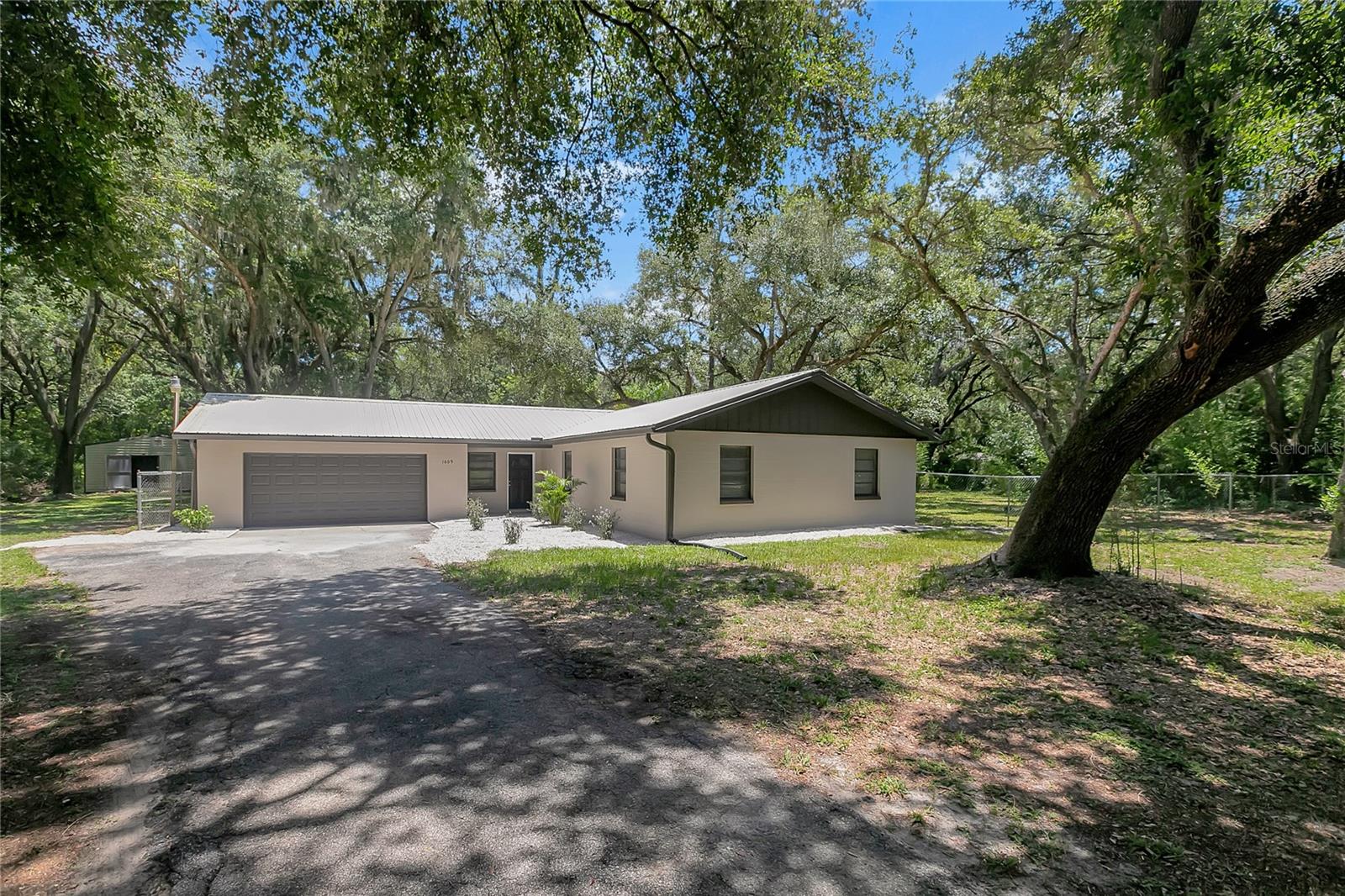 1609 Itchepackesassa Dr Property Photo 41