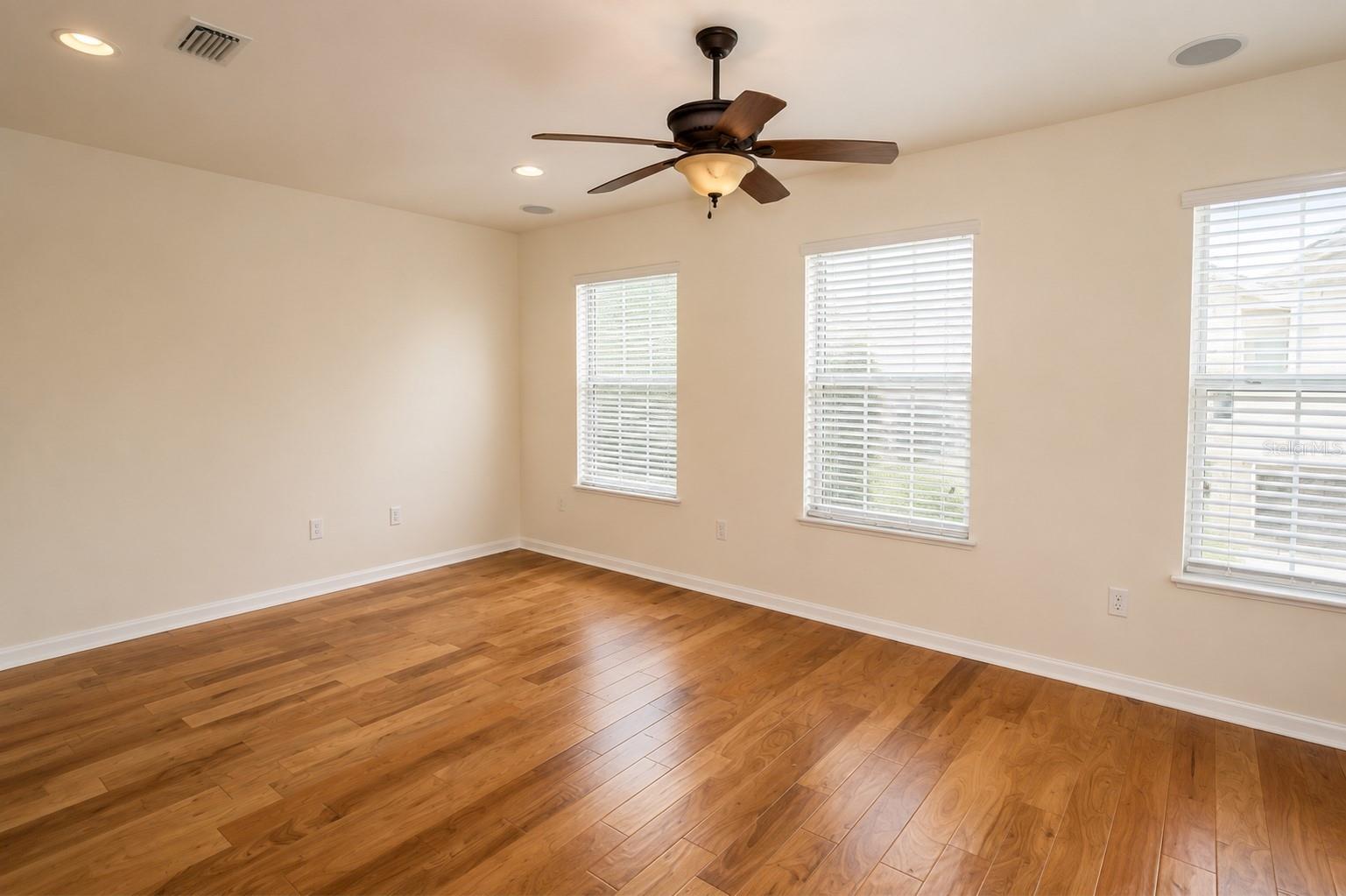 1515 Bowmore Dr Property Photo 8