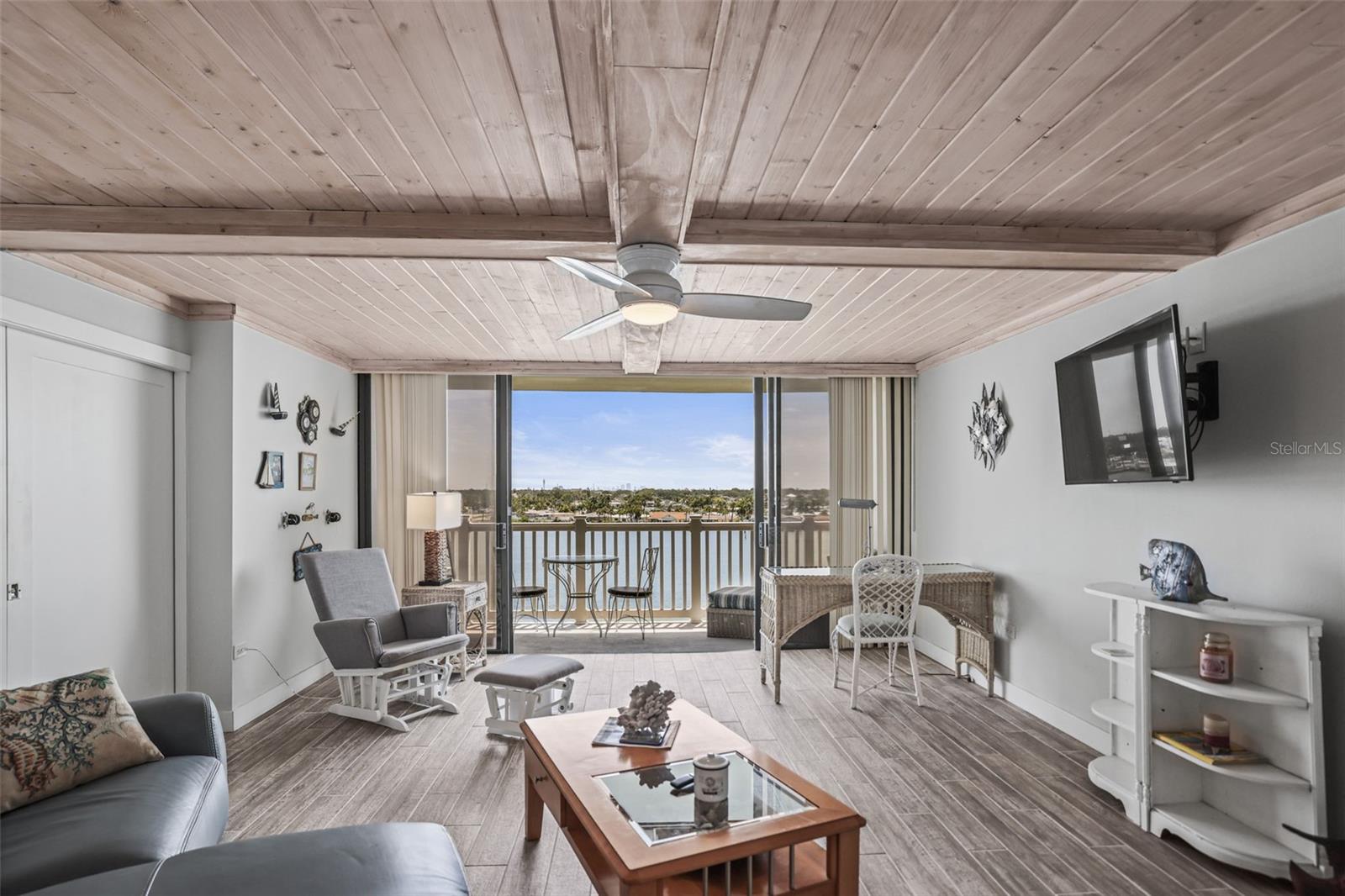 500 Treasure Island Cswy #610 Property Photo 6