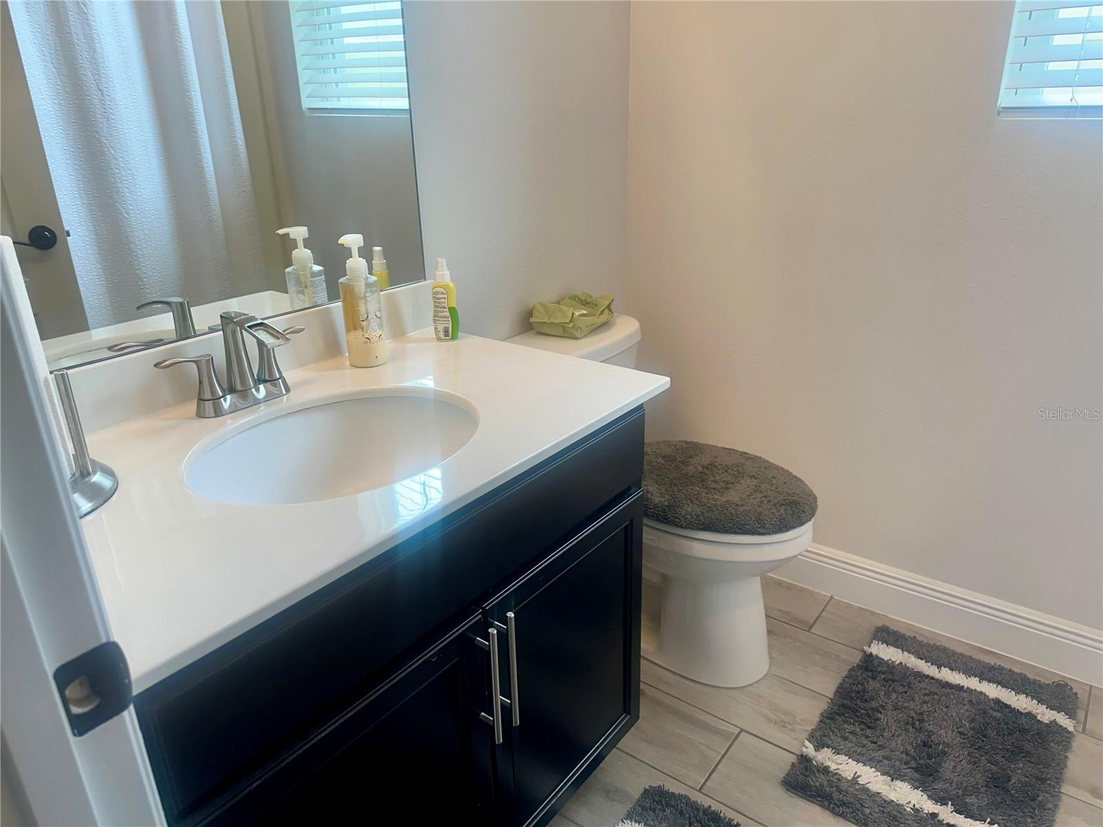TB8532412 Property Photo 5