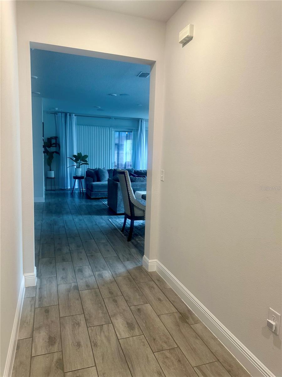 TB8532412 Property Photo 9