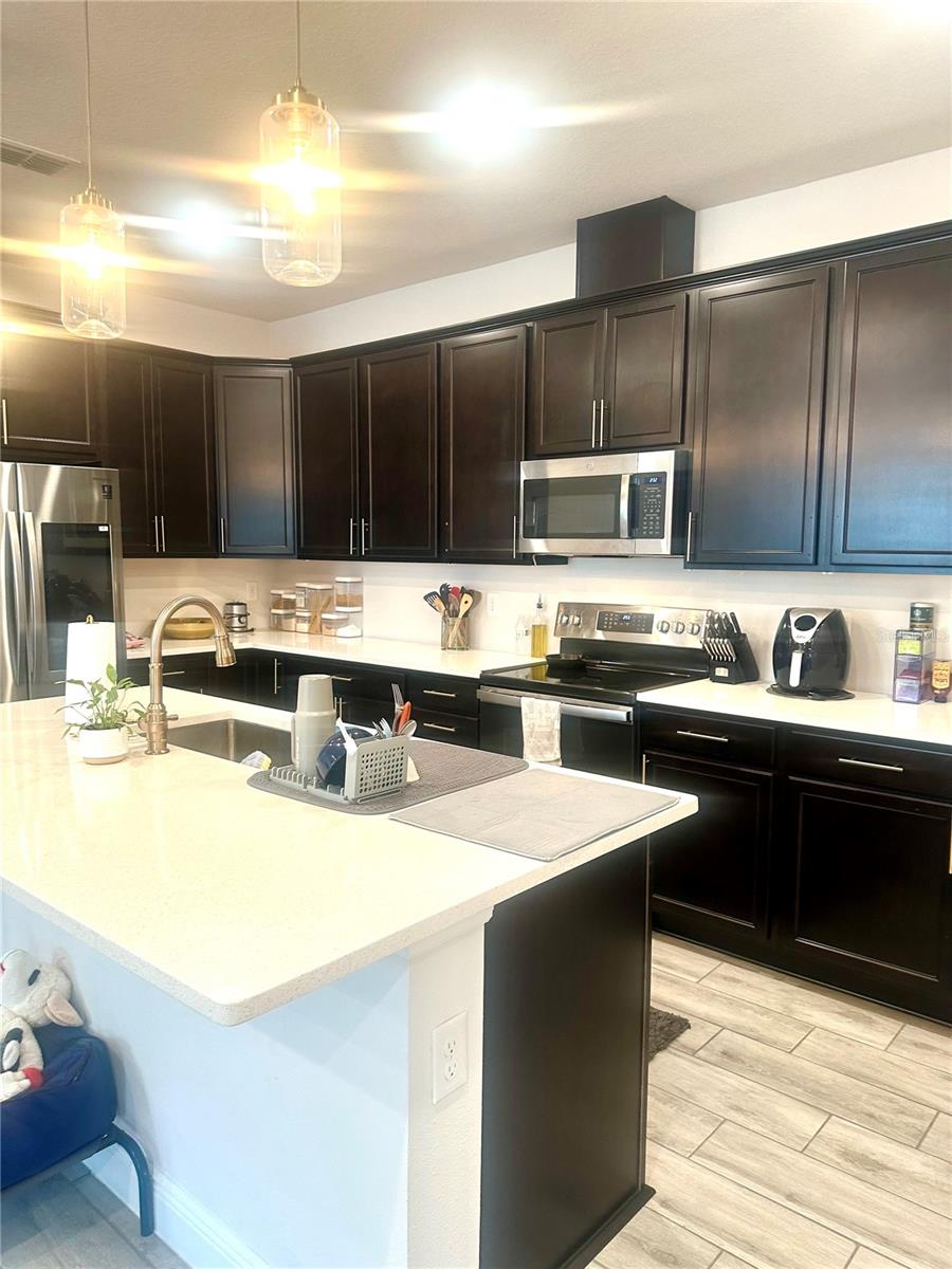 TB8532412 Property Photo 14