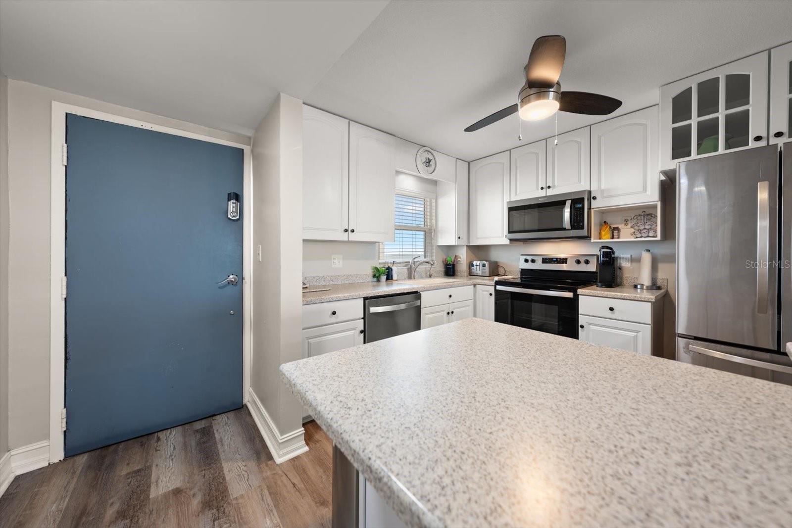 1270 Gulf Blvd #1503 Property Photo 4
