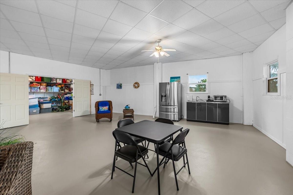 4295 Newport Dr Property Photo 37