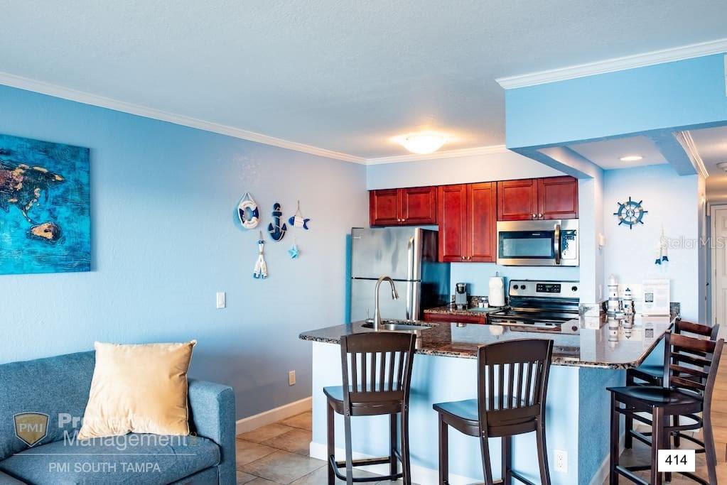 2506 N Rocky Point Dr #414 Property Photo 11