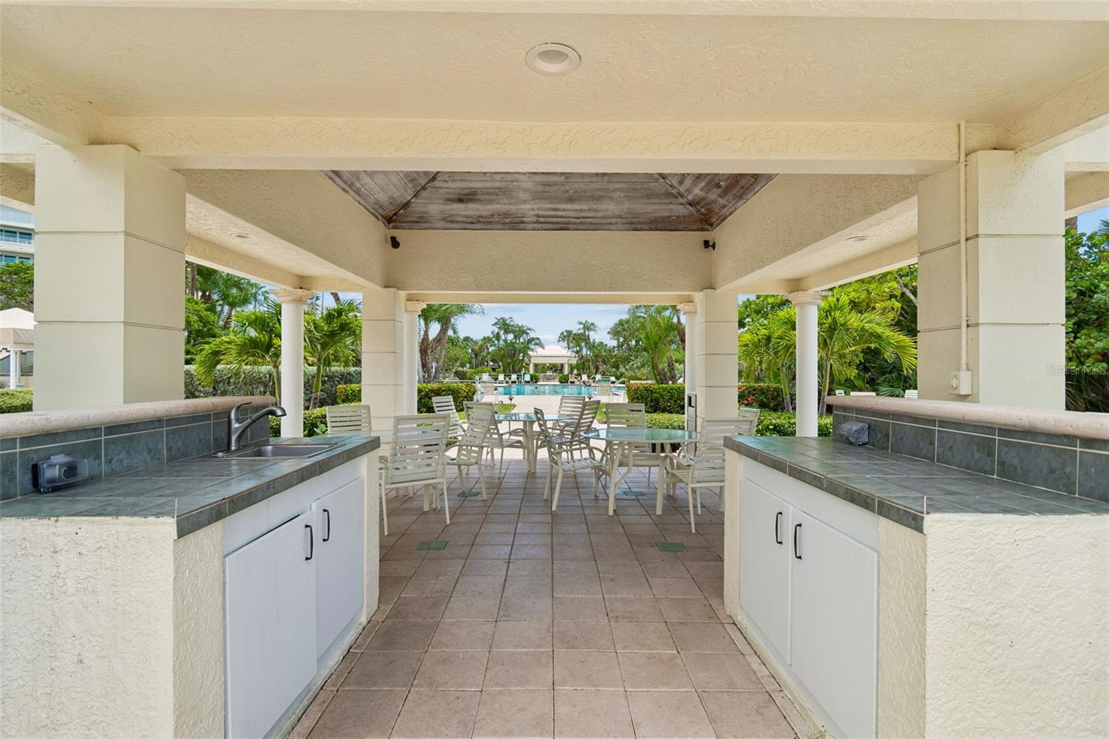1170 Gulf Blvd #403 Property Photo 76