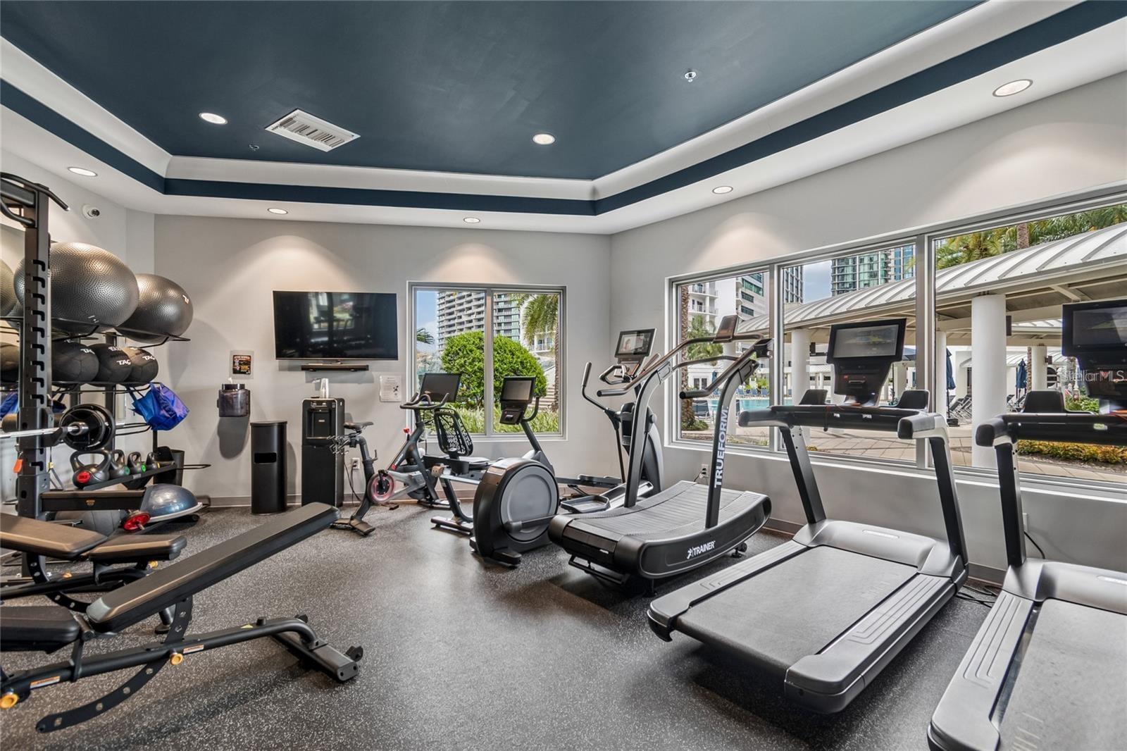 1209 E Cumberland Ave #2005 Property Photo 48