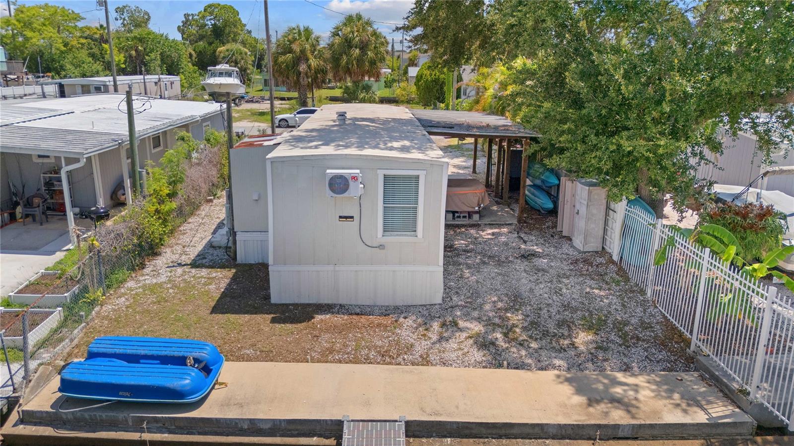 6833 Flicker Ln Property Photo 9