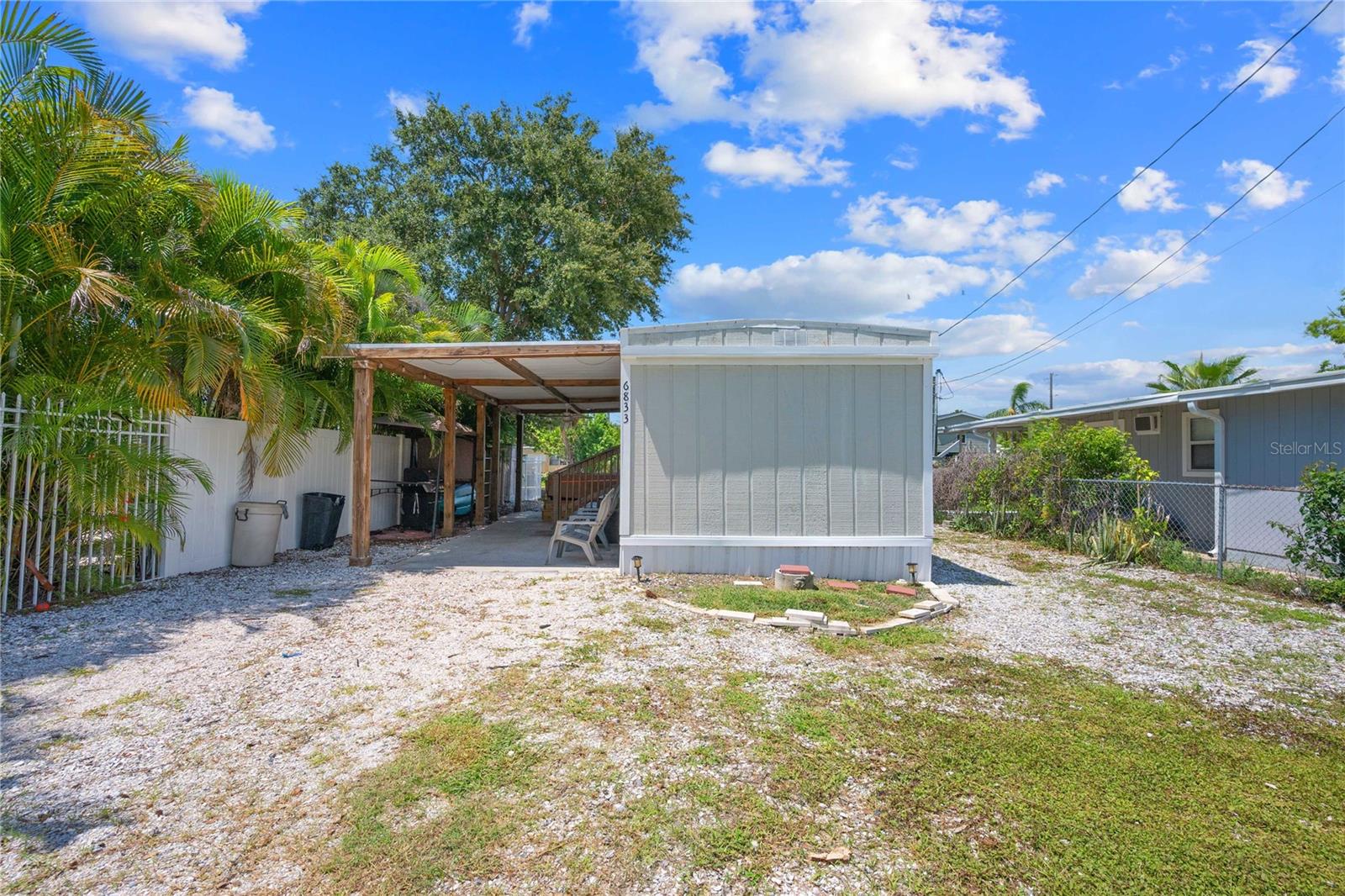 6833 Flicker Ln Property Photo 12