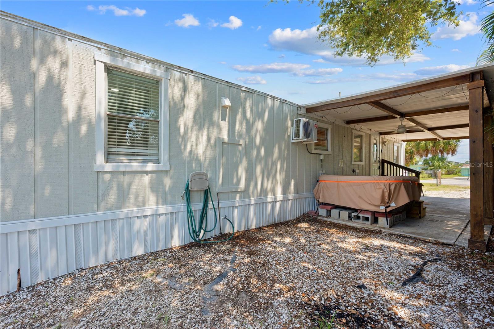 6833 Flicker Ln Property Photo 16