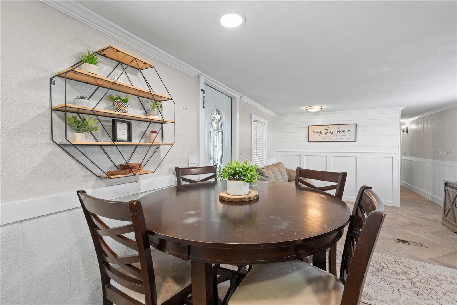 6833 Flicker Ln Property Photo 27
