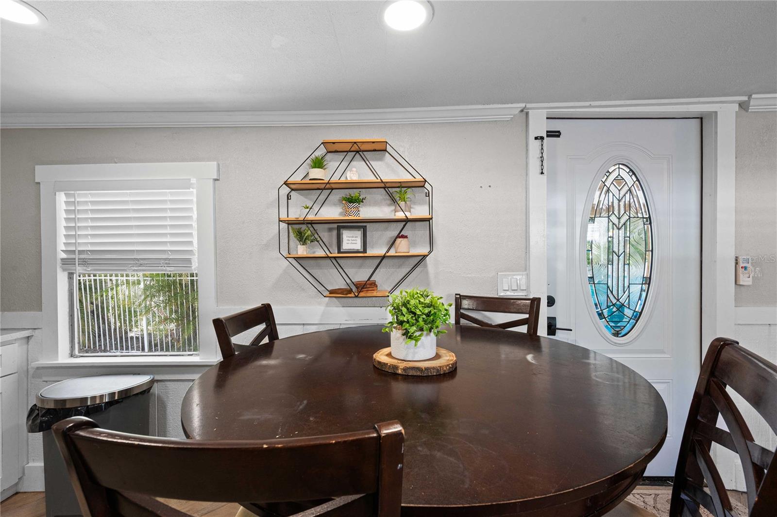 6833 Flicker Ln Property Photo 28