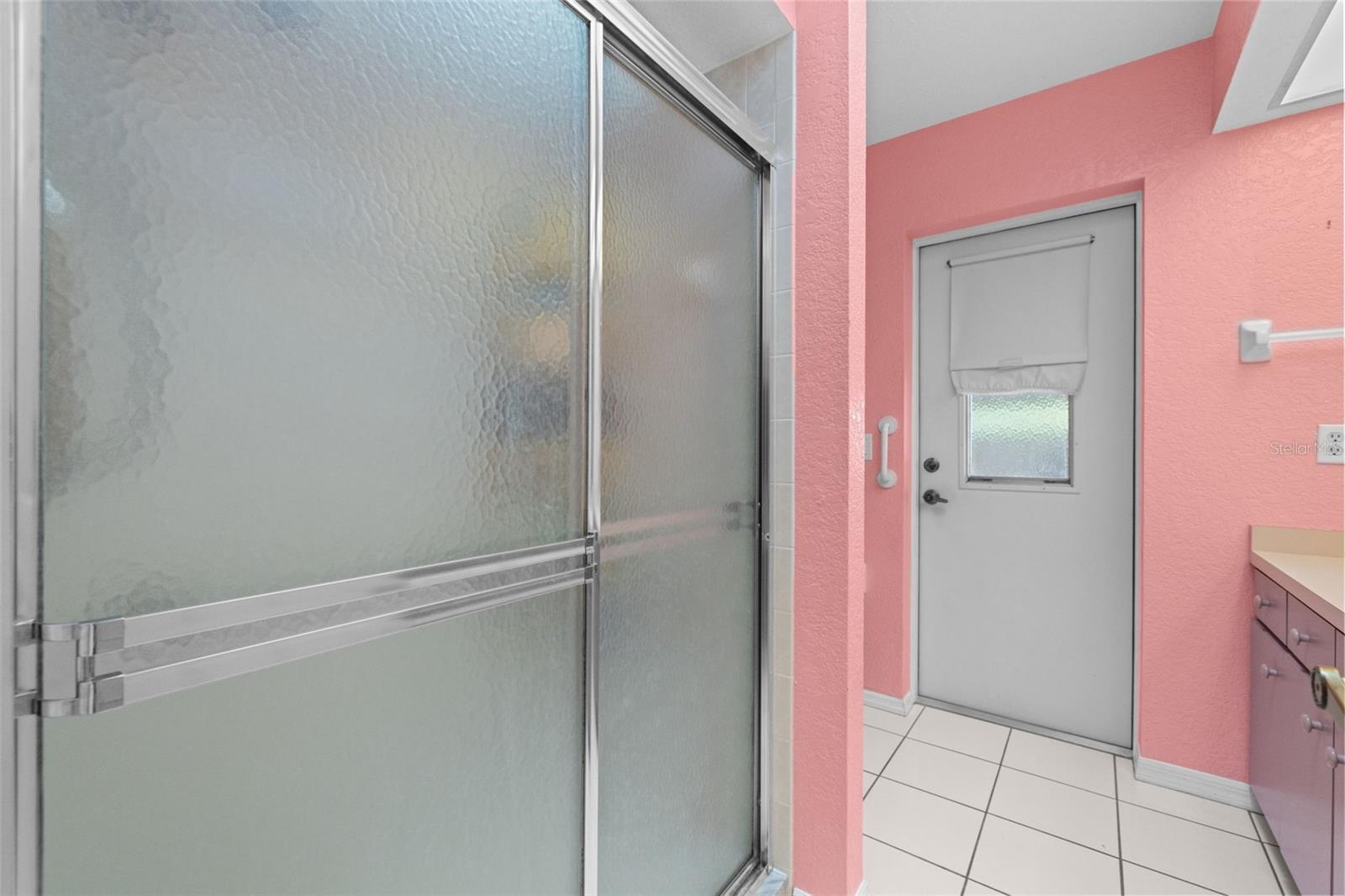 3923 Pinstar Ter Property Photo 12
