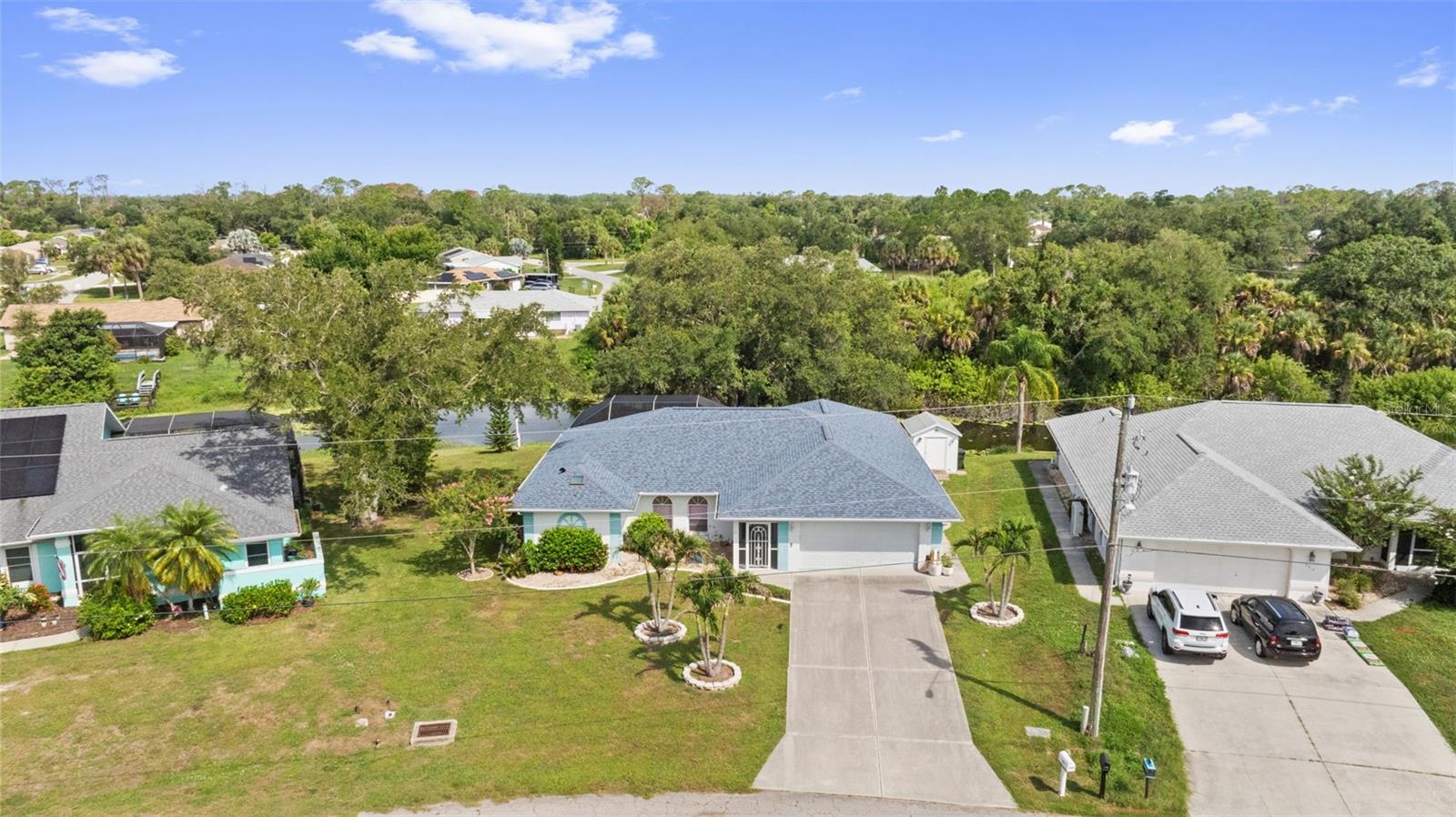 3923 Pinstar Ter Property Photo 25