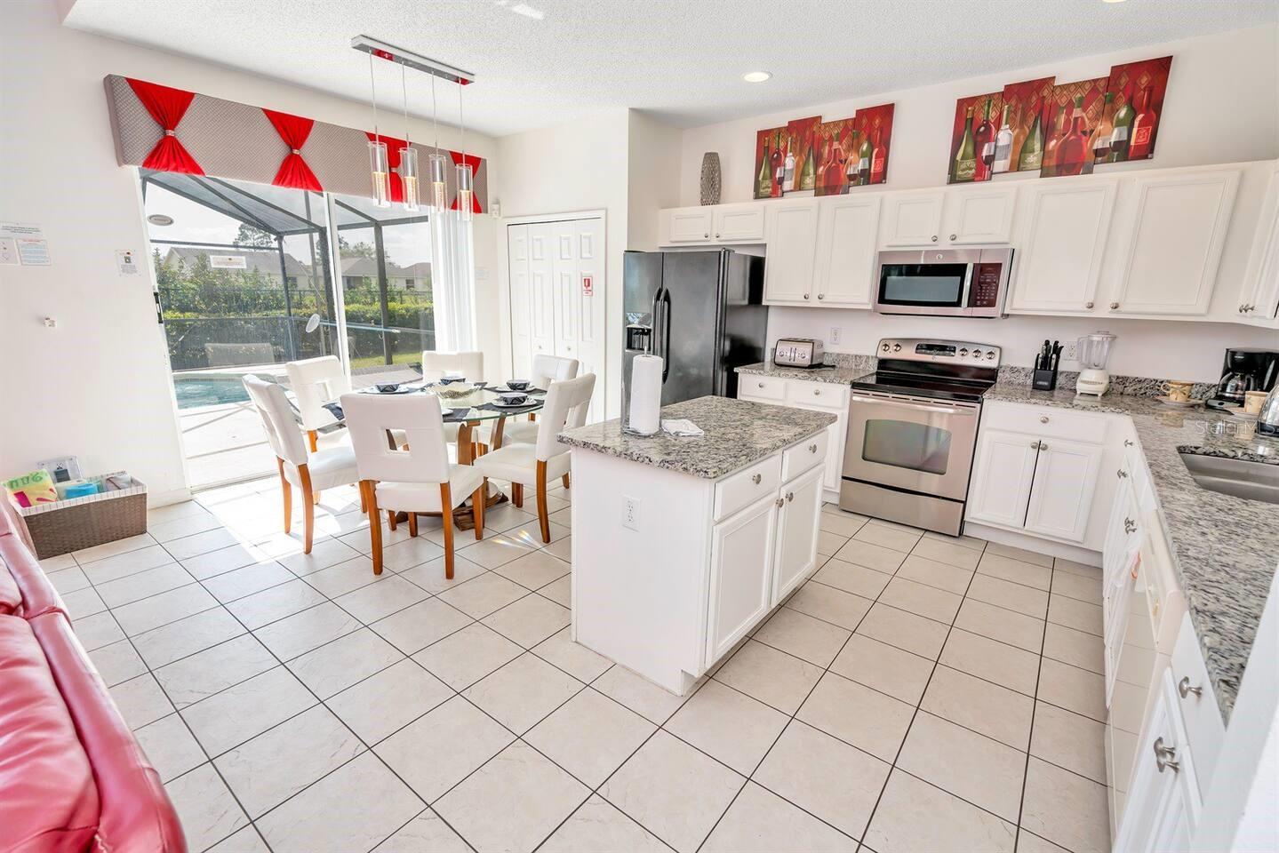 182 Hideaway Beach Ln Property Photo 9