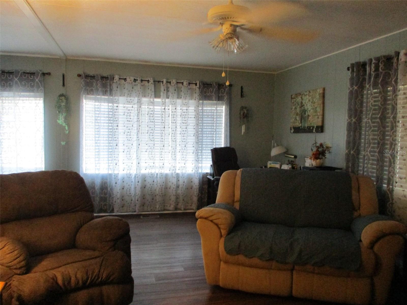 38536 Cone Dr Property Photo 9