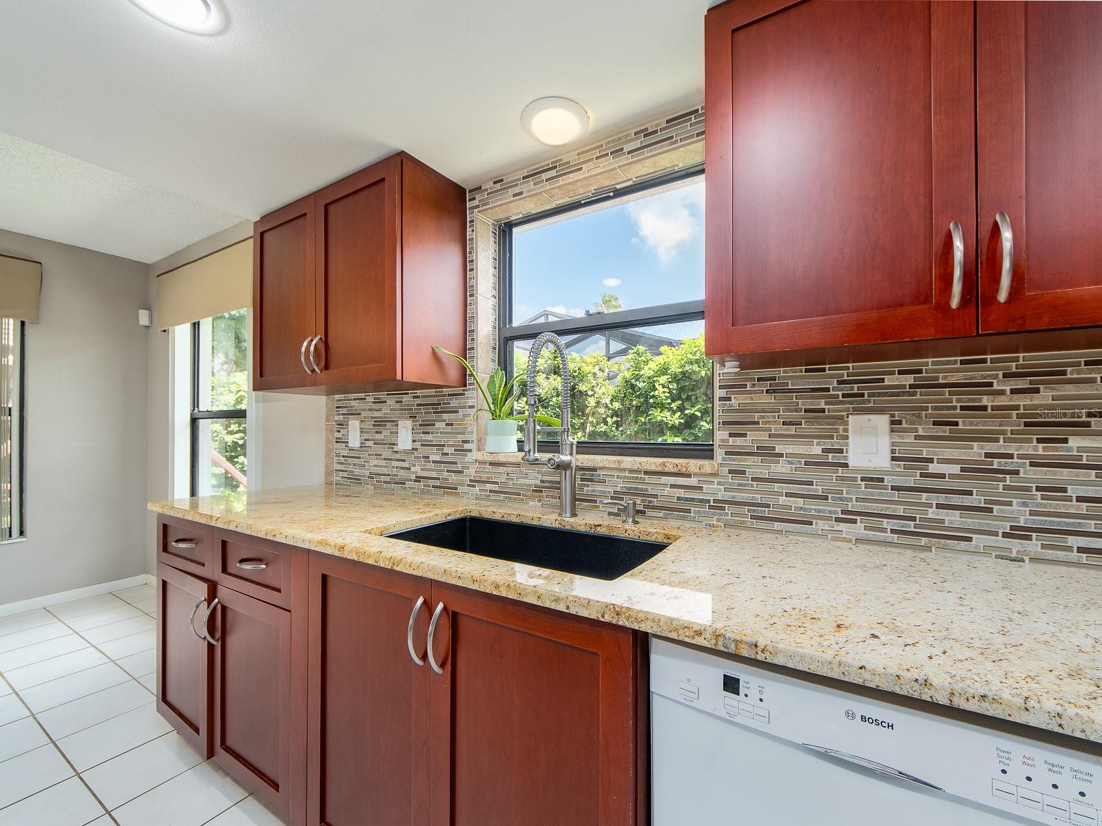 1612 Midnight Pass Way Property Photo 8