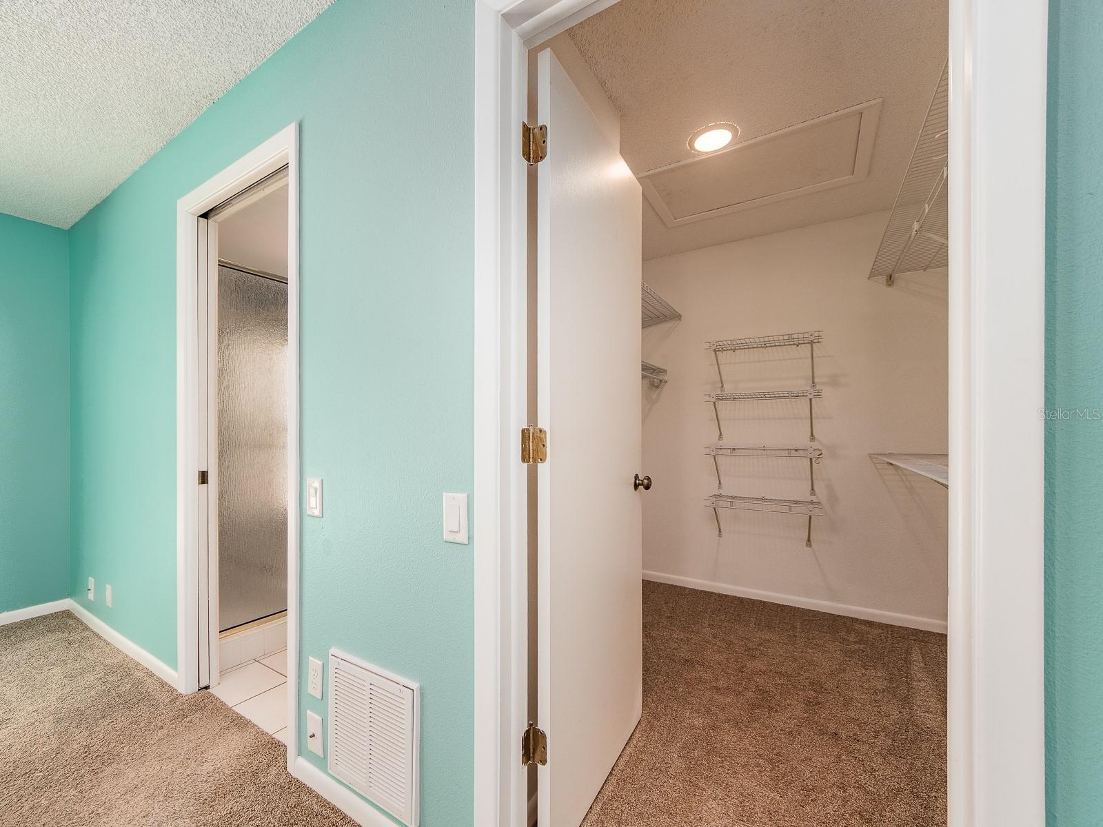 1612 Midnight Pass Way Property Photo 17