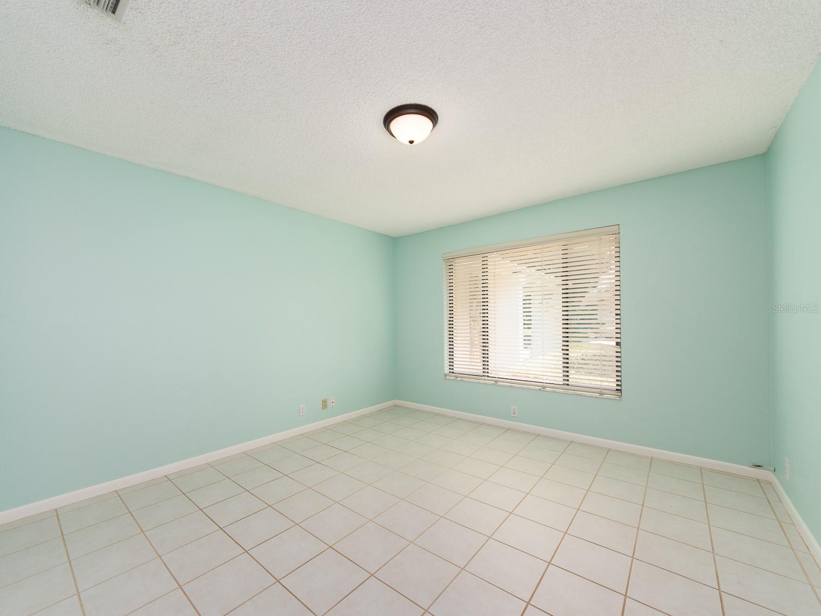 1612 Midnight Pass Way Property Photo 20