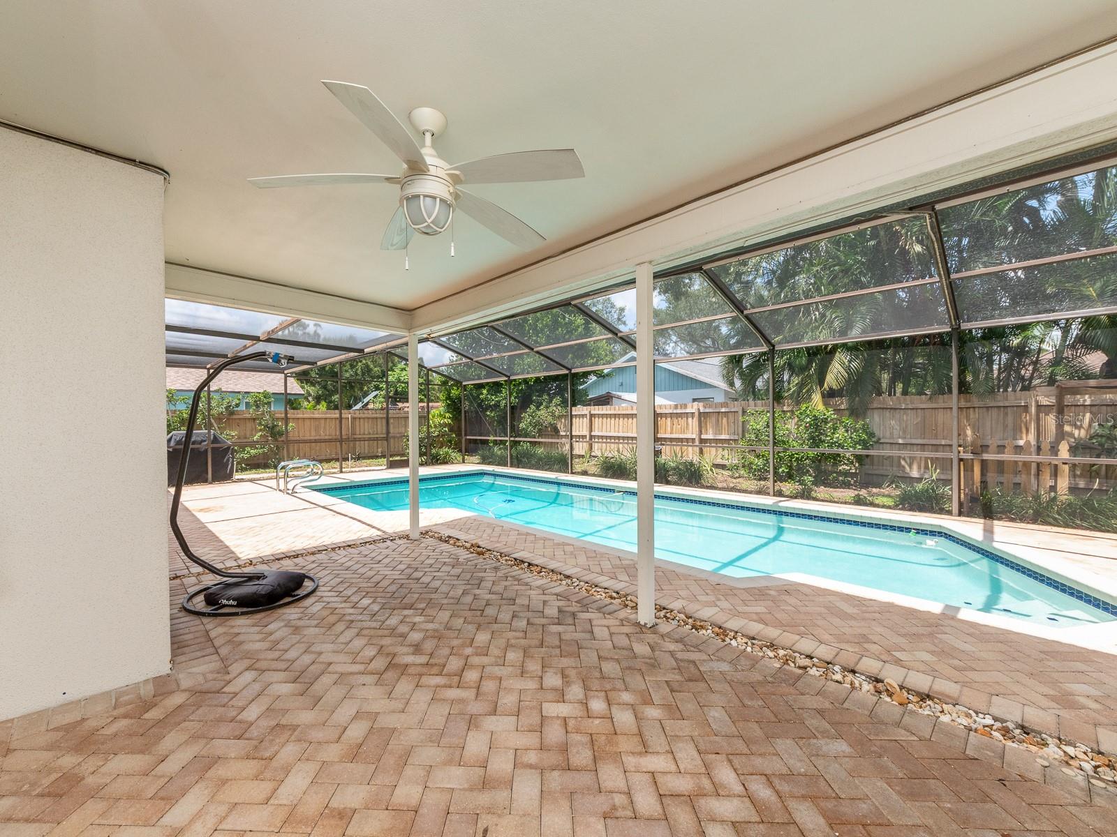 1612 Midnight Pass Way Property Photo 27