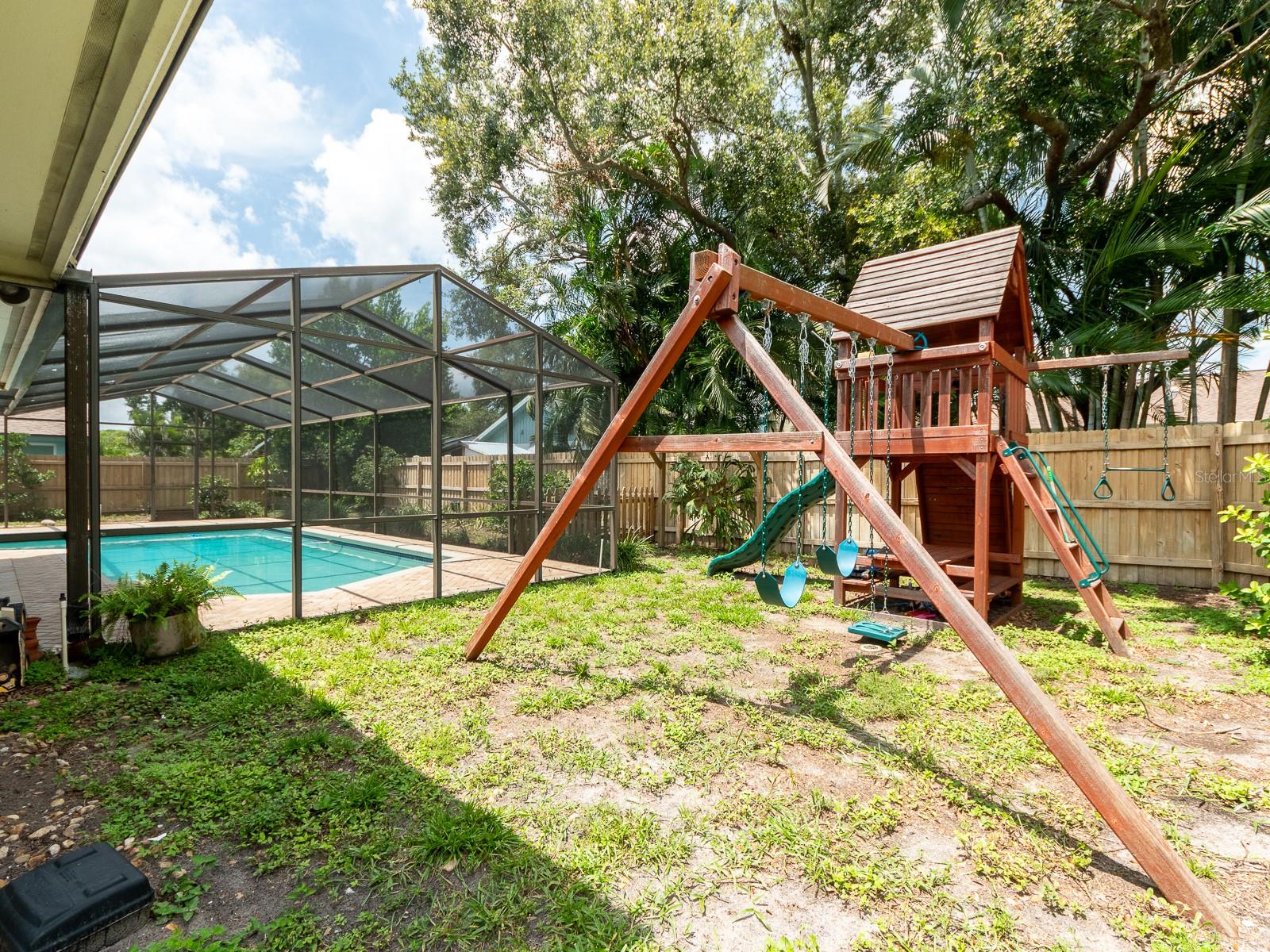 1612 Midnight Pass Way Property Photo 33