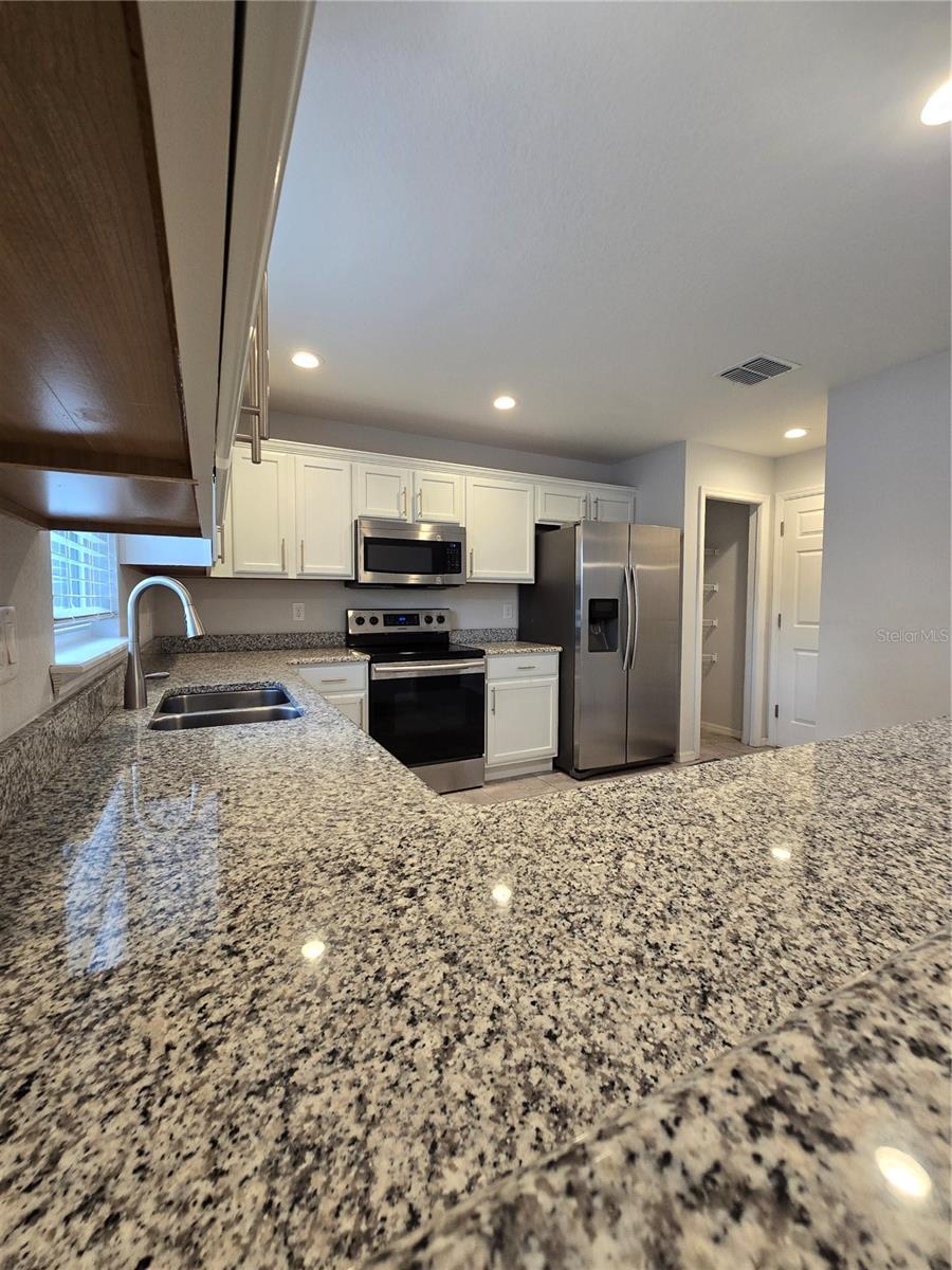 9553 Tocobaga Pl Property Photo 6