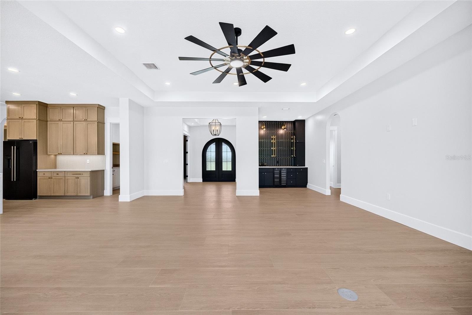 14800 Mim Pl Property Photo 25