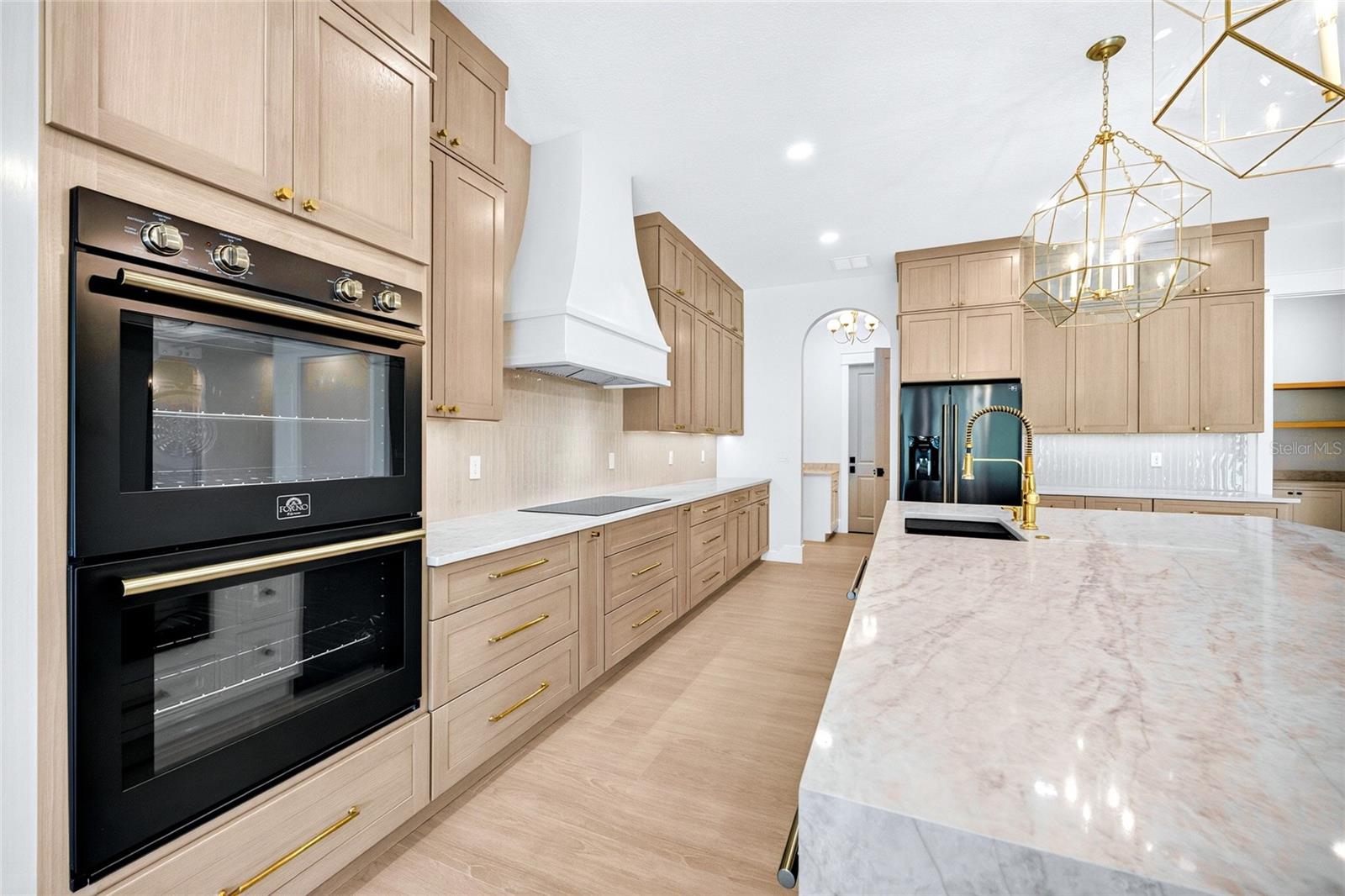 14800 Mim Pl Property Photo 28
