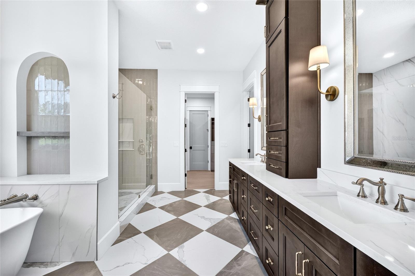 14800 Mim Pl Property Photo 42