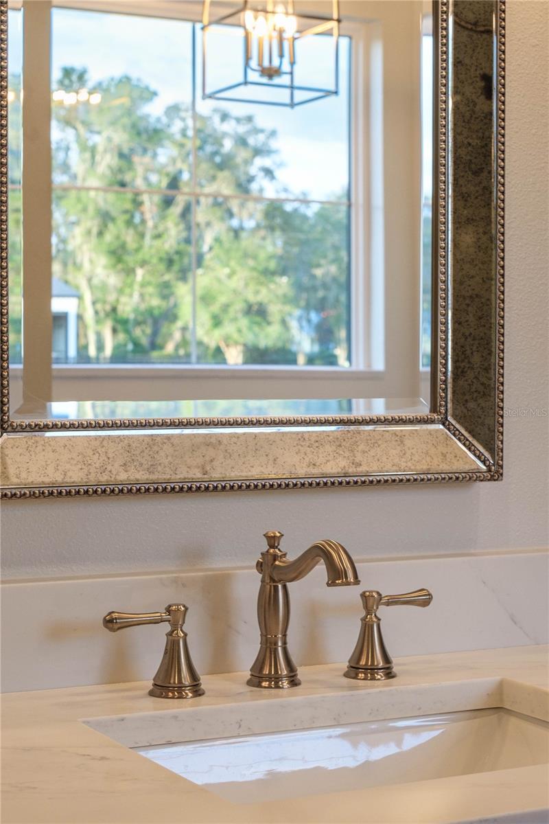 14800 Mim Pl Property Photo 44