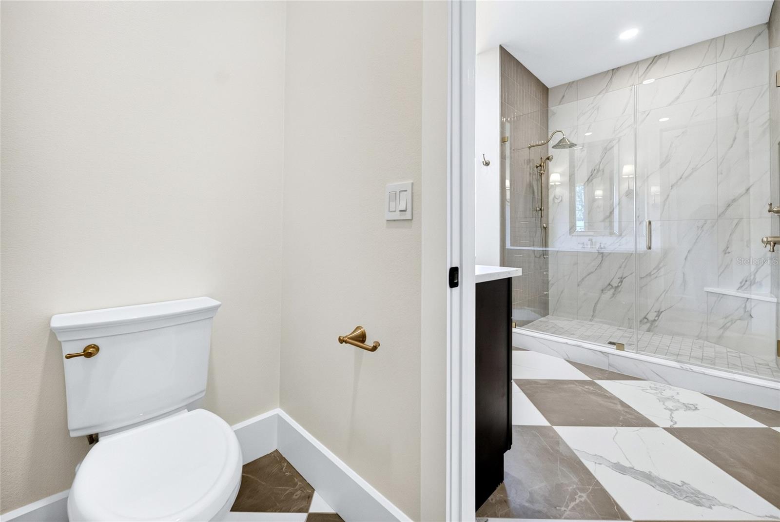 14800 Mim Pl Property Photo 49